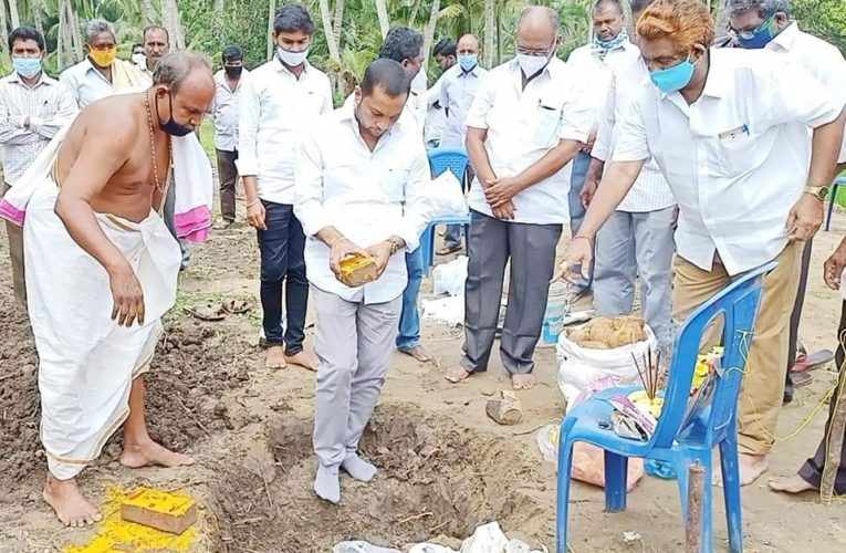 జగన్ అన్న కలలను సాకారం చేద్దాం : కవురు శ్రీనివాస్