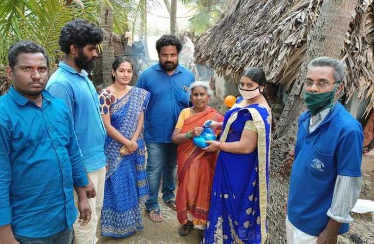 అనాధాలకు అండగా… విశ్వమానవవేదిక