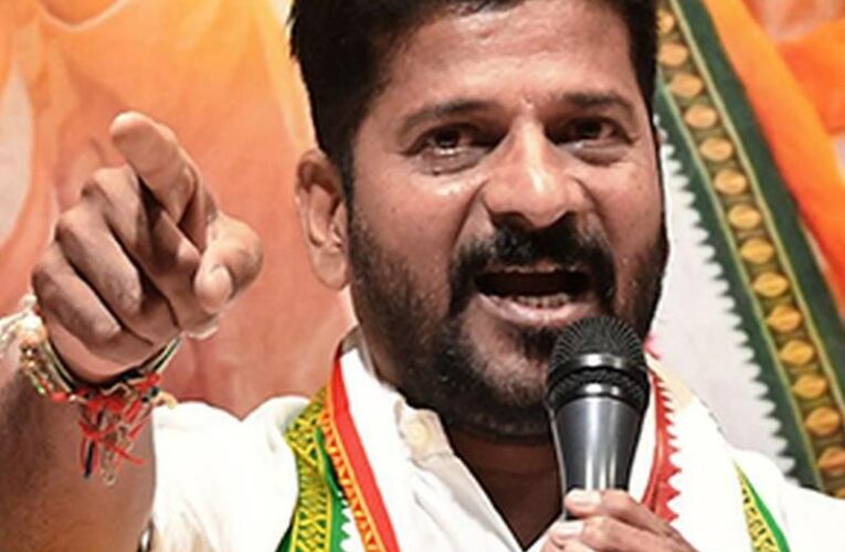 తాటిచెట్టులా పెరిగినా బుద్ధి మాత్రం పెరగలేదు